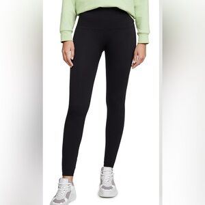 Spanx seamless leggings size medium black